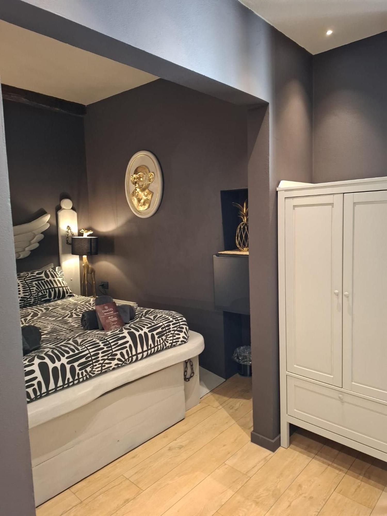 Appartement Dantes à Pieve di Teco Extérieur photo
