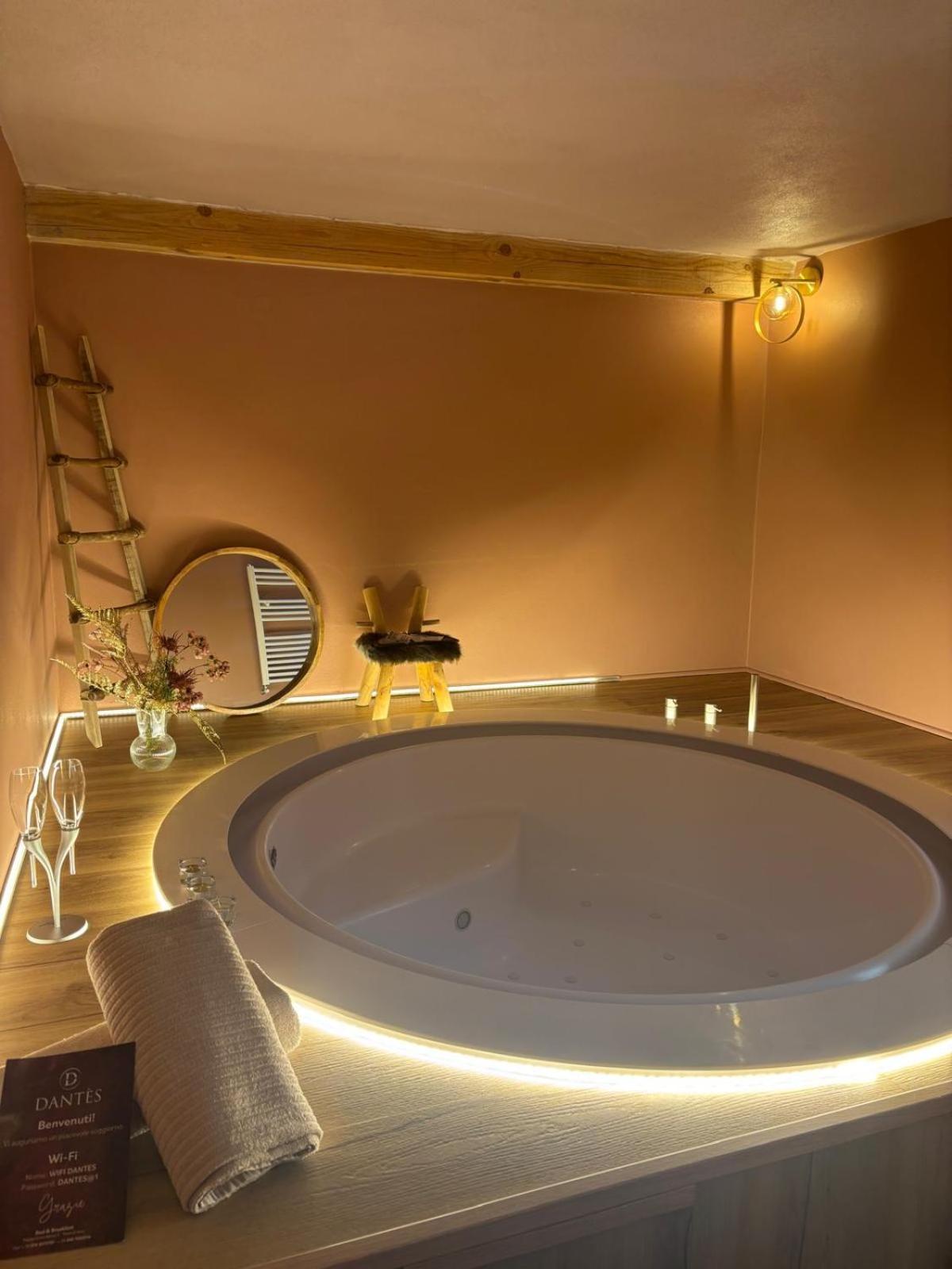 Appartement Dantes à Pieve di Teco Extérieur photo